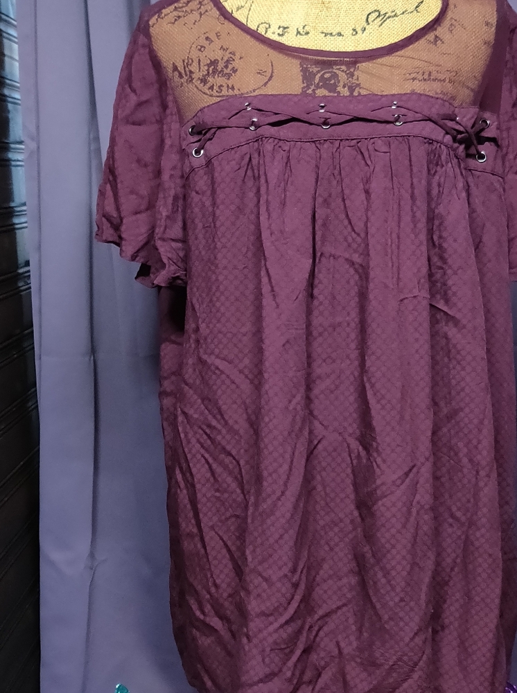 Tunic - Picture 2 of 3